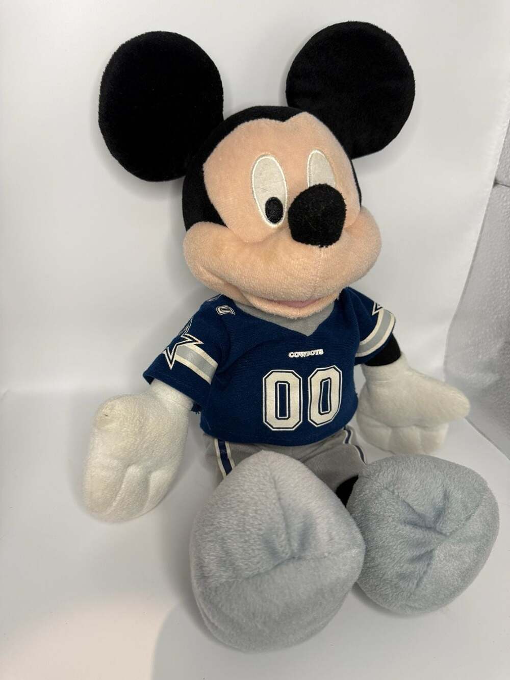 Disney NFL Dallas Cowboys Mickey Mouse Plush Figure